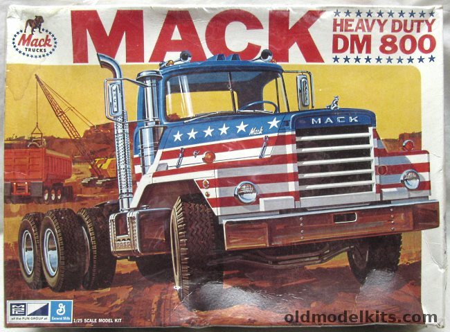 MPC 1/25 Mack Heavy Duty DM 800 Semi Truck, 1-0850 plastic model kit